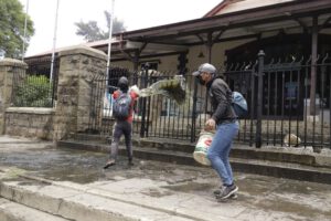 Productores lecheros Cochabamba exigen desbloquear carreteras