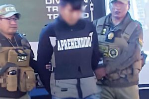 Asesinato en El Alto