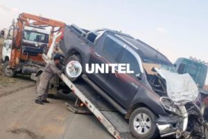 Triple colisión en carretera El Alto - Desaguadero