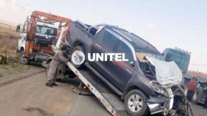Triple colisión en carretera El Alto - Desaguadero