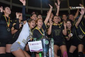 San Martín retiene el título de la Liga Superior de Voleibol femenino