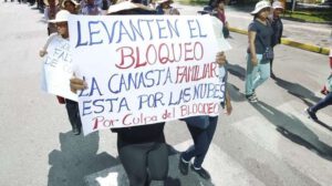 Desbloqueo de carreteras en Cochabamba