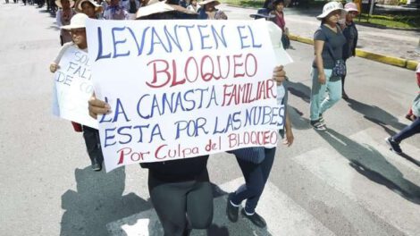 Desbloqueo de carreteras en Cochabamba