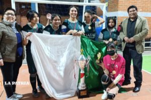 Oruro Vespertino campeón futsal damas