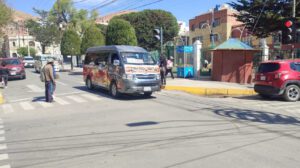 Transporte urbano Oruro vuelve a operar tras paro