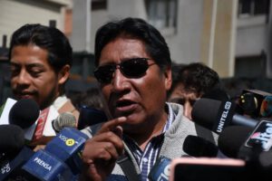 Transporte pesado advierte con no pagar peajes e impuestos debido a los bloqueos