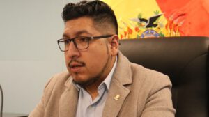 Omar Yujra candidato a la presidencia de la Cámara Baja