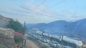 Enfrentamientos en Mairana con gas lacrimógeno
