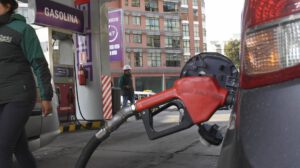 Escasez de combustible afecta el mantenimiento de carreteras en Cochabamba