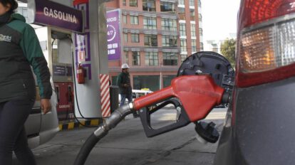 Escasez de combustible afecta el mantenimiento de carreteras en Cochabamba