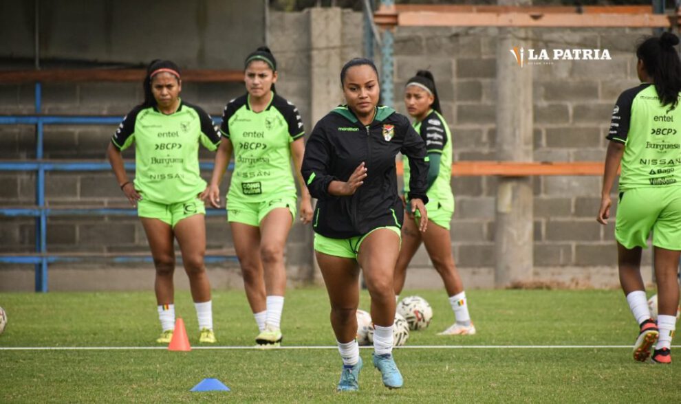 Selección femenina de Bolivia se alista para la Copa América Ecuador 2025