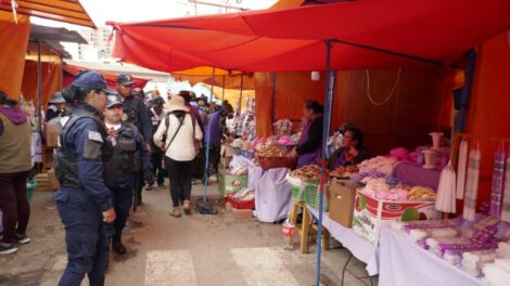Feria de Todos Santos en Oruro