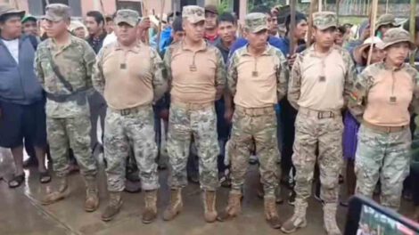 Invasión de cuartel militar en Villa Tunari