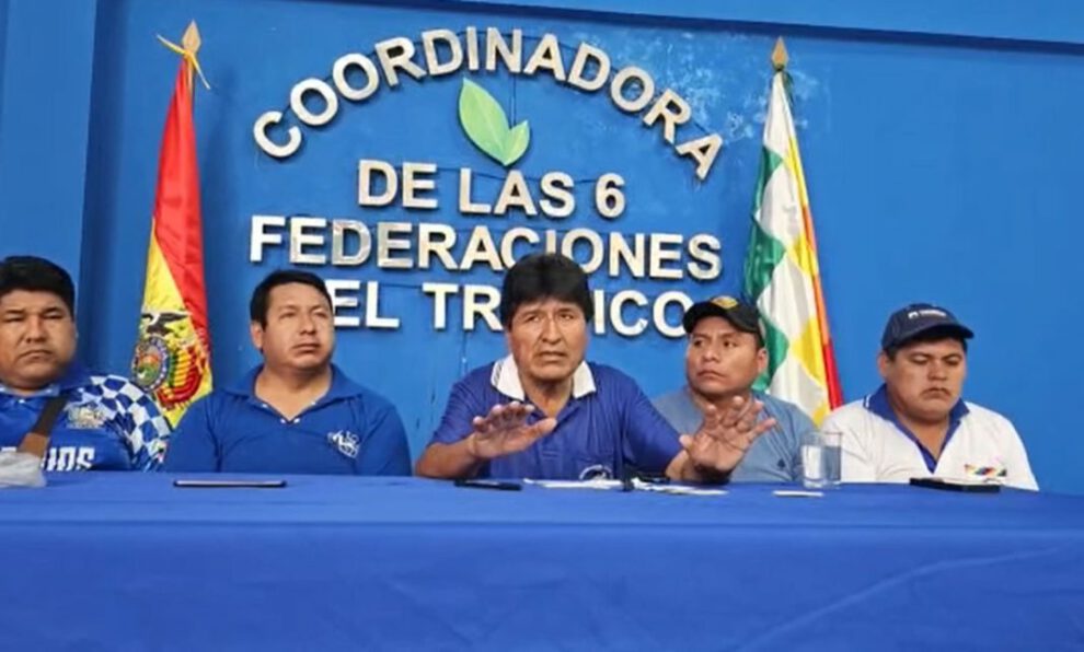 Evo Morales propone cuarto intermedio en bloqueos y anuncia huelga de hambre en demanda de diálogo