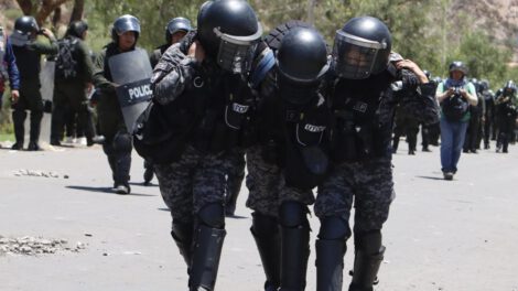 Enfrentamientos en Parotani dejan 19 policías heridos