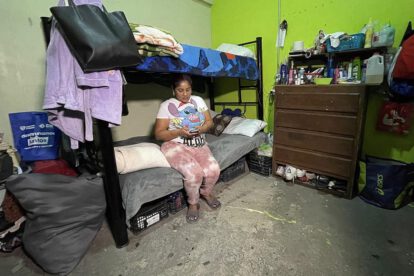 Migrantes en frontera enfrentan incertidumbre por elecciones en EE.UU.