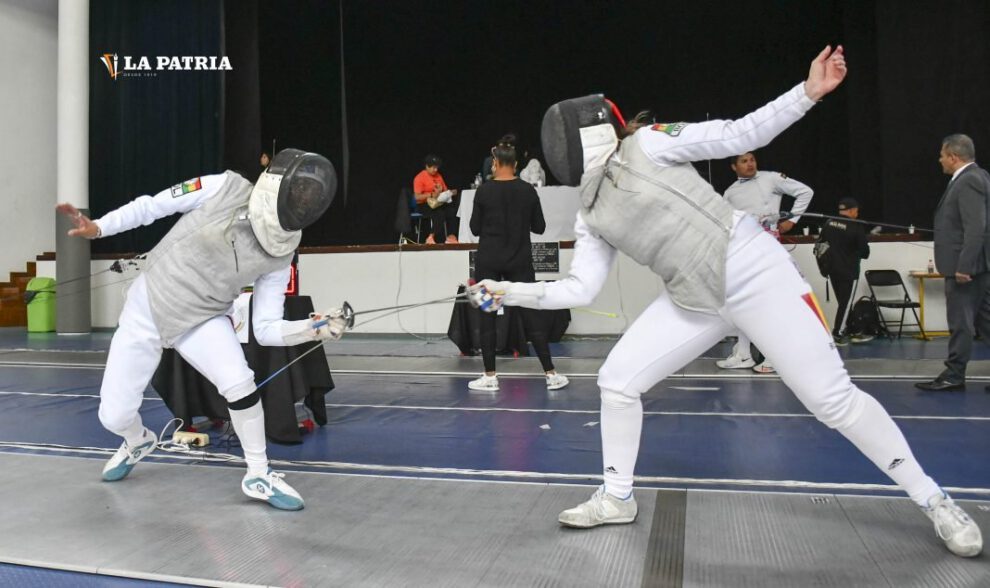 Cochabamba campeón torneo esgrima