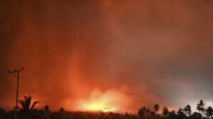 Erupciones volcán Lewotobi Laki-Laki en Indonesia