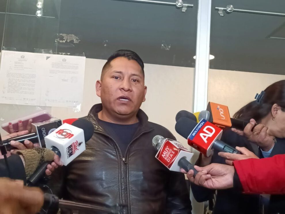 Derechos humanos vulnerados en Bolivia según Freddy López