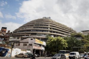 El exterior del edificio gubernamental 'El Helicoide', donde fue llevado Fernando Feo