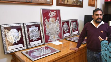 Exposición de heráldica orureña en el museo Ildefonso Murguía