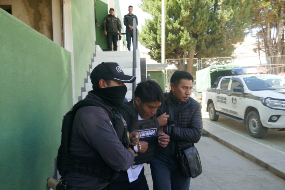 feminicidio de Emily en Oruro