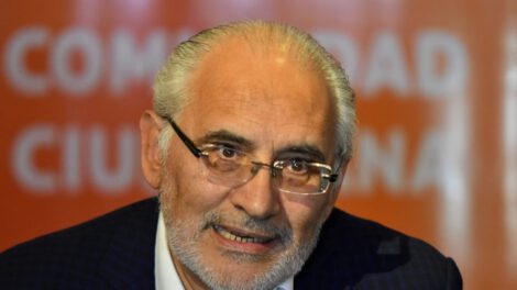 Carlos Mesa critica a magistrados autoprorrogados