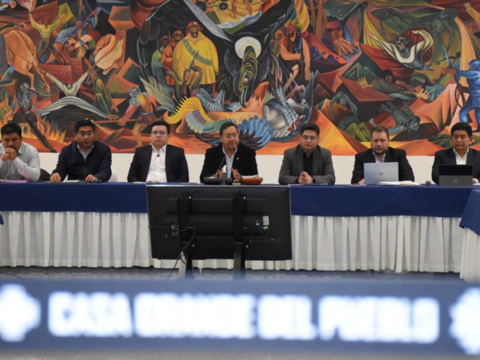 bloqueo de caminos y su impacto en la distribución de combustibles