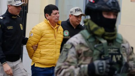 Detienen a presidente del fútbol peruano Agustín Lozano