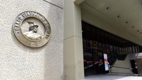 Banco Central de Bolivia deja sin efecto resolución sobre reservas de oro