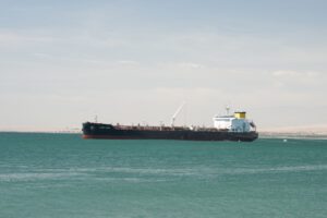 Abastecimiento de combustible en Bolivia tras descarga de 125,796 barriles en Arica