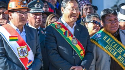 normalización del suministro de combustible en Bolivia