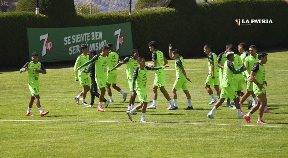 Selección boliviana lista para buscar la sorpresa en Ecuador