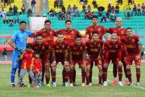 CDT Real Oruro en semifinales de Copa Simón Bolívar