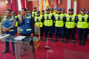 Aumento de tarifas en Oruro por conductores de minibuses