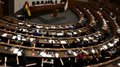 Cámara de Diputados en sesión para definir comisiones legislativas