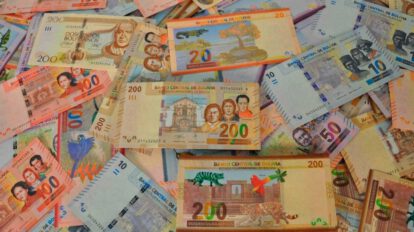 nuevos billetes y monedas del Banco Central de Bolivia