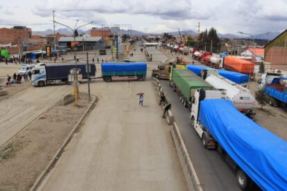 Bloqueos de transportistas exigiendo soluciones al desabastecimiento de combustible