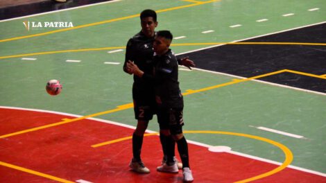 Fantasmas Morales Moralitos busca victoria crucial de visita ante CRE en la semifinal de la Liga Nacional de Futsal