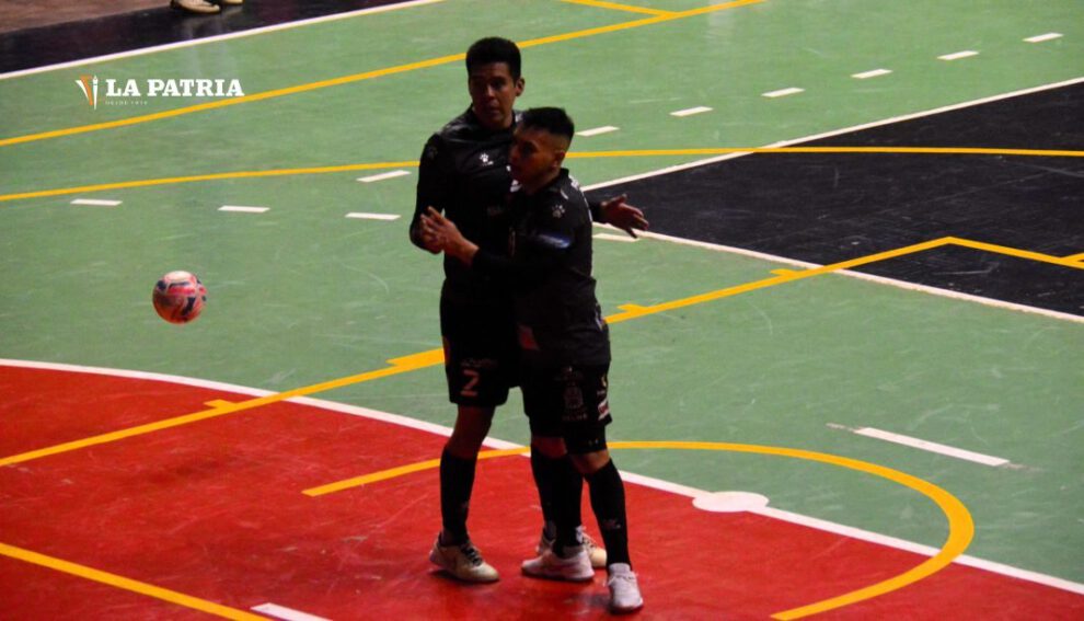 Fantasmas Morales Moralitos busca victoria crucial de visita ante CRE en la semifinal de la Liga Nacional de Futsal