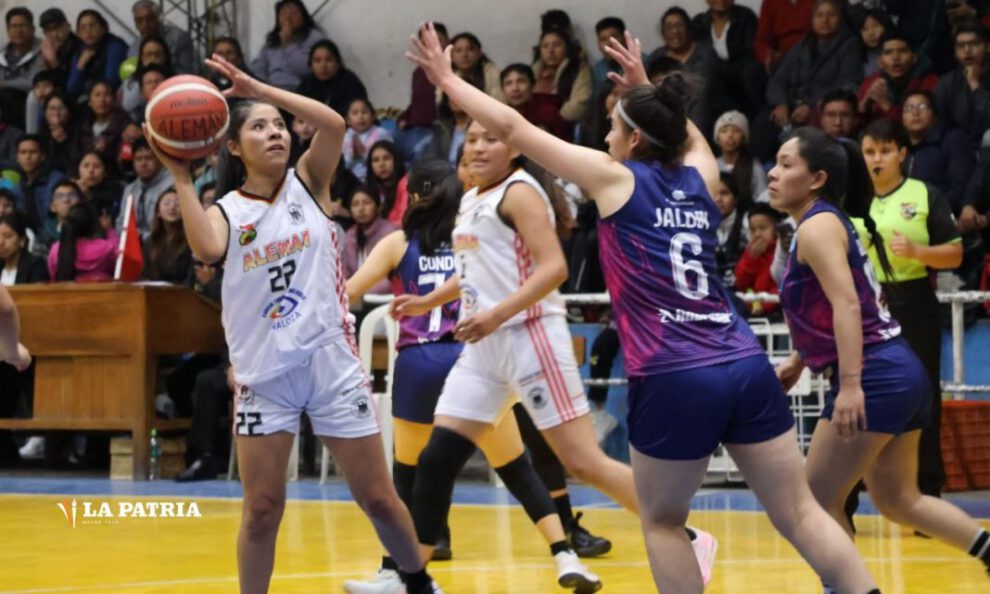 Clásico orureño entre CAN y Alemán en la Liga Boliviana de Básquetbol Femenino