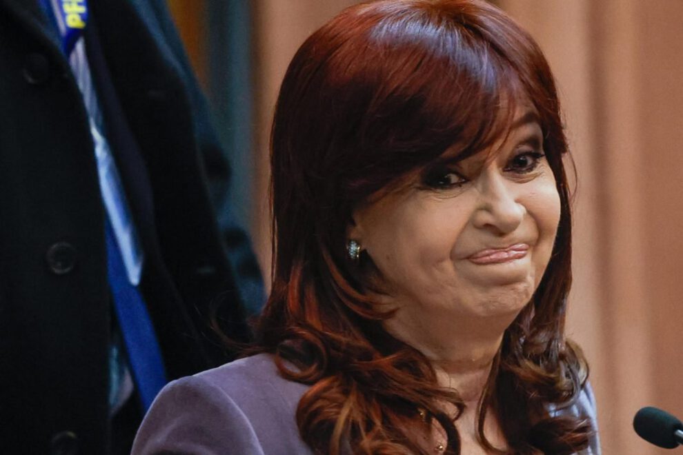 Cristina Fernández de Kirchner condenada por administración fraudulenta en obras públicas