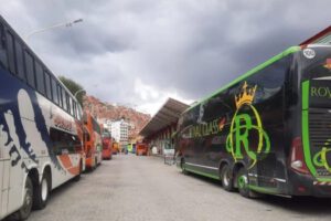 Cámara de Transporte Internacional alerta sobre quiebra por bloqueos y escasez de diésel