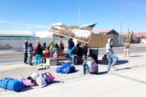 Crisis Humanitaria en Colchane: Familias Migrantes Atrapadas sin Asistencia