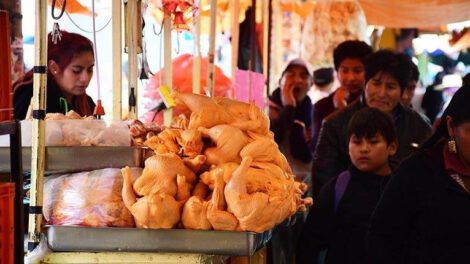 precio del kilo de pollo en La Paz