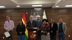 Parlamentarios de Comunidad Ciudadana exigen elecciones judiciales