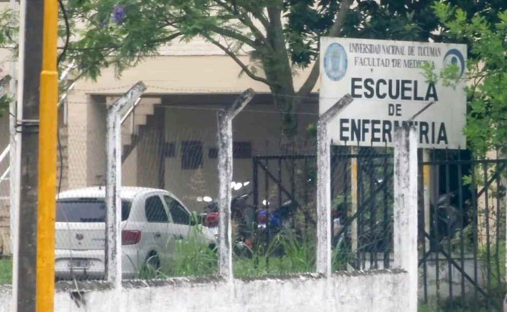Denuncian a docente por exigir sobornos en la Universidad Nacional de Tucumán