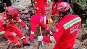 Encuentran cinco personas secuestradas en Cochabamba