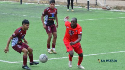 AFIZ derrota a Oruro Royal en la Primera A