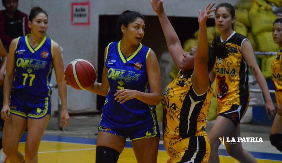 Carl A-Z vs Tarija Básquet en la Libofem